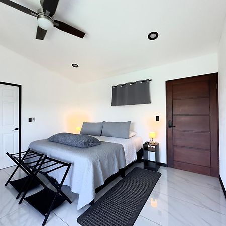 Black & White Apartments Монте-Верде Экстерьер фото