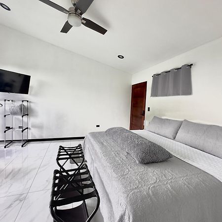 Black & White Apartments Монте-Верде Экстерьер фото