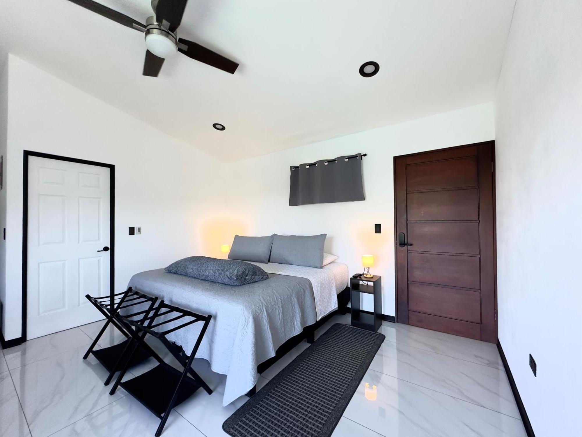 Black & White Apartments Монте-Верде Экстерьер фото
